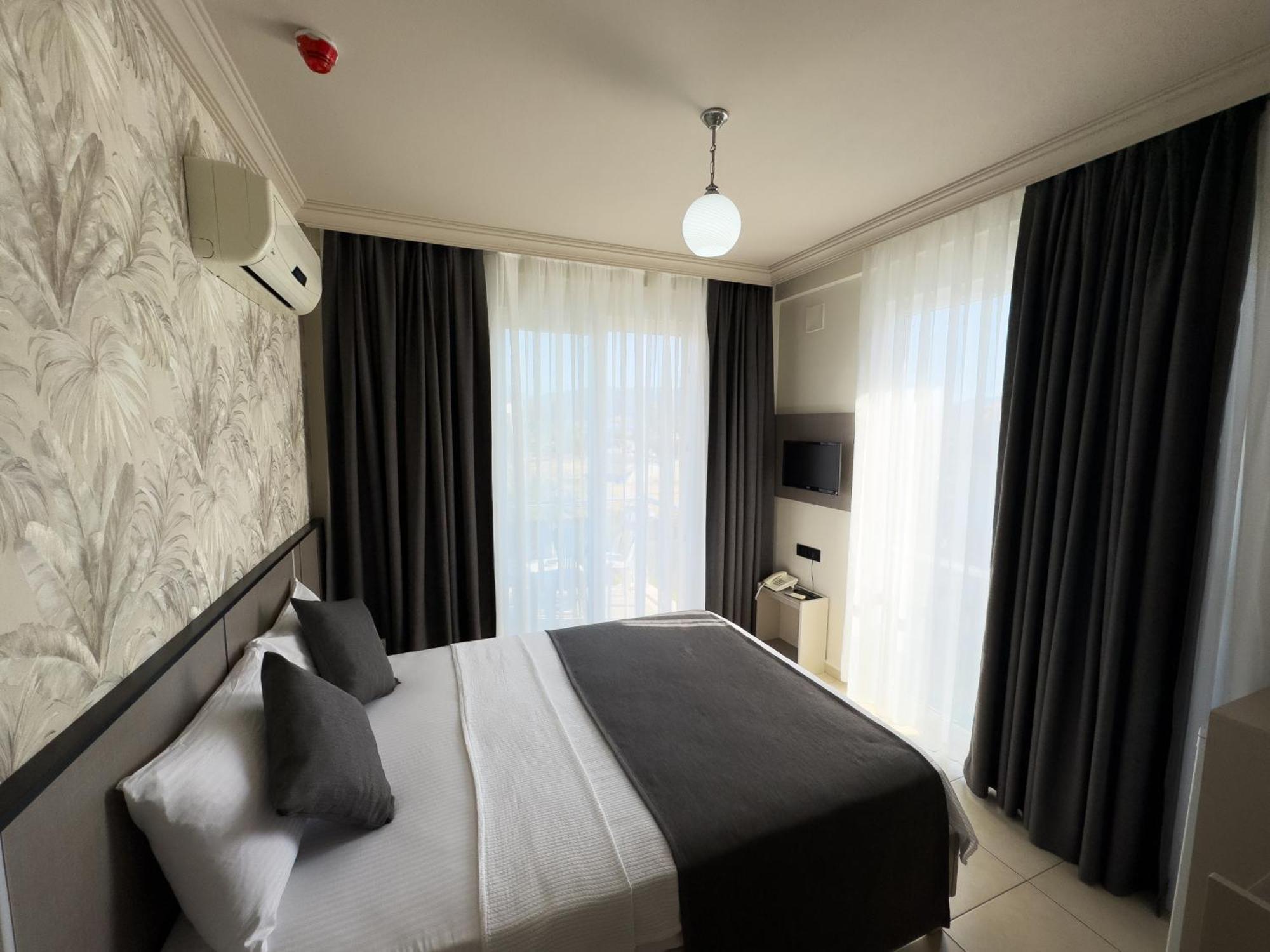 Sardunya Hotel Fethiye Buitenkant foto